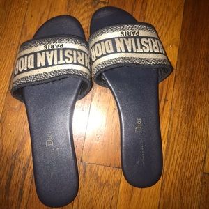 CHRISTIAN DIOR SLIDES